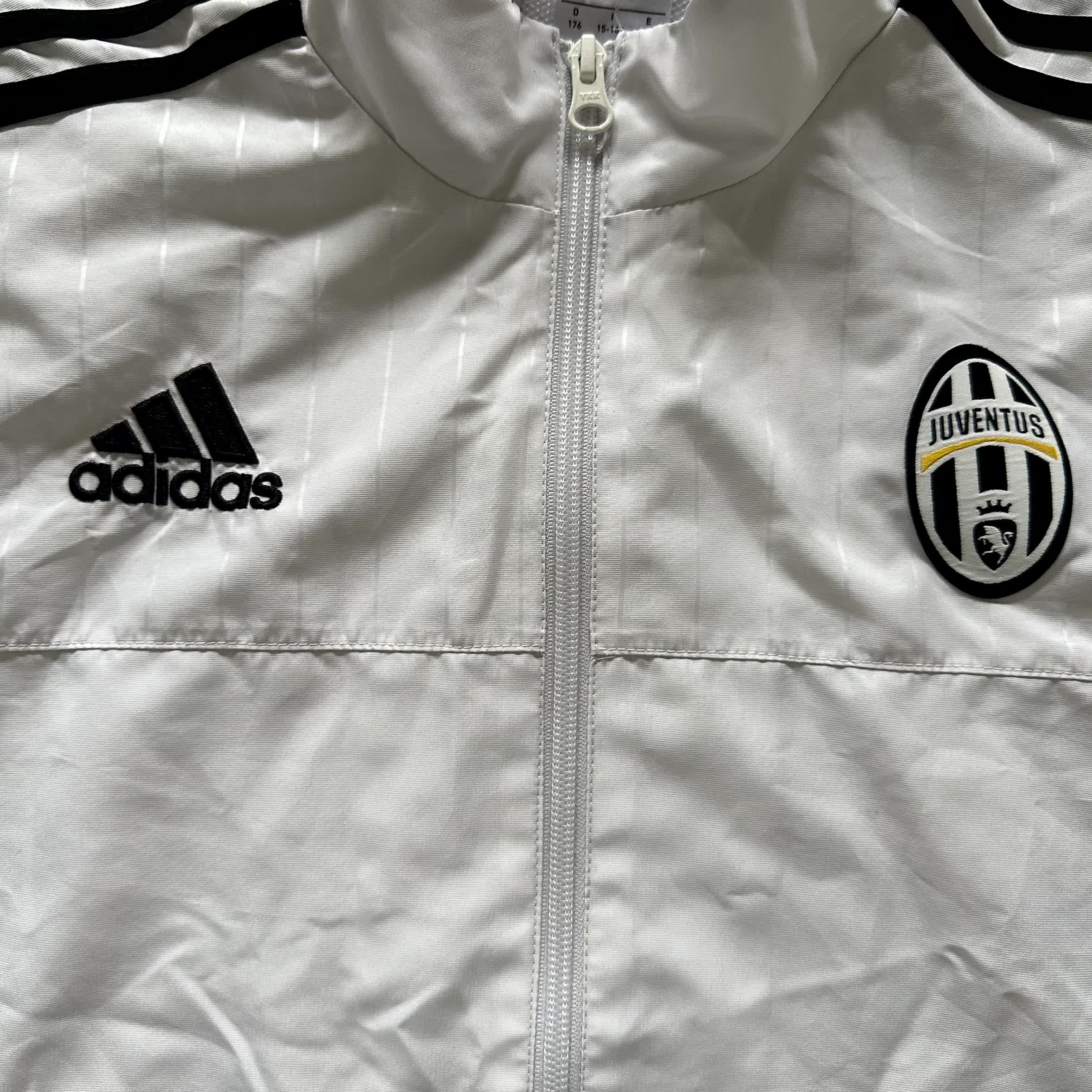 Adidas x Juventus Turin Vintage Jacke 2015/16