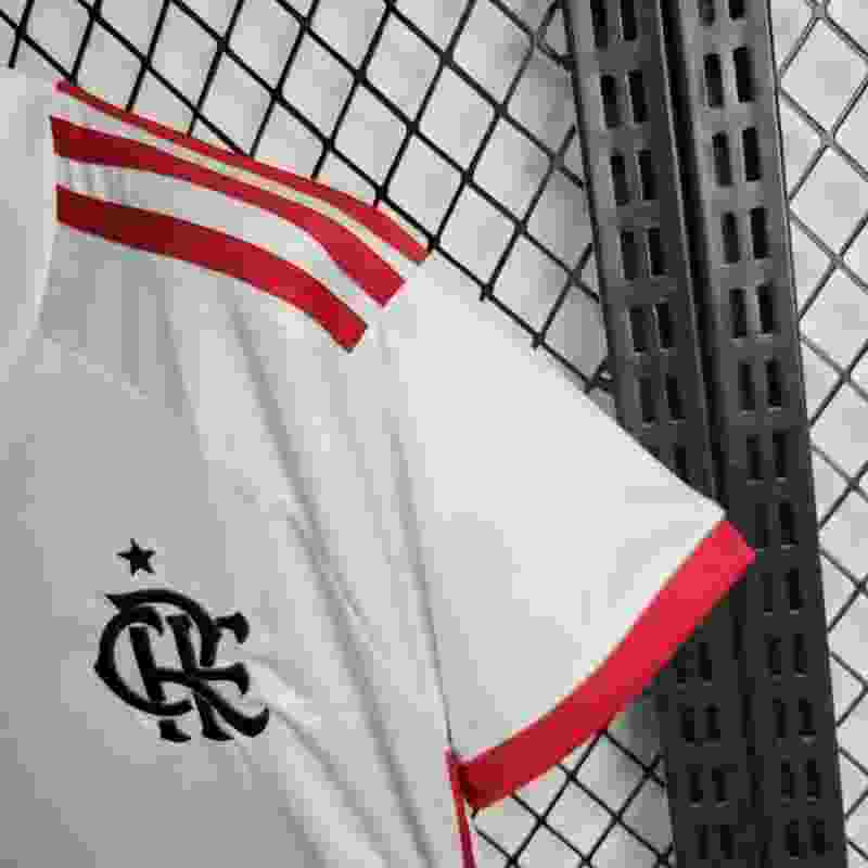 Feminina Flamengo 24∕25 Auswärts