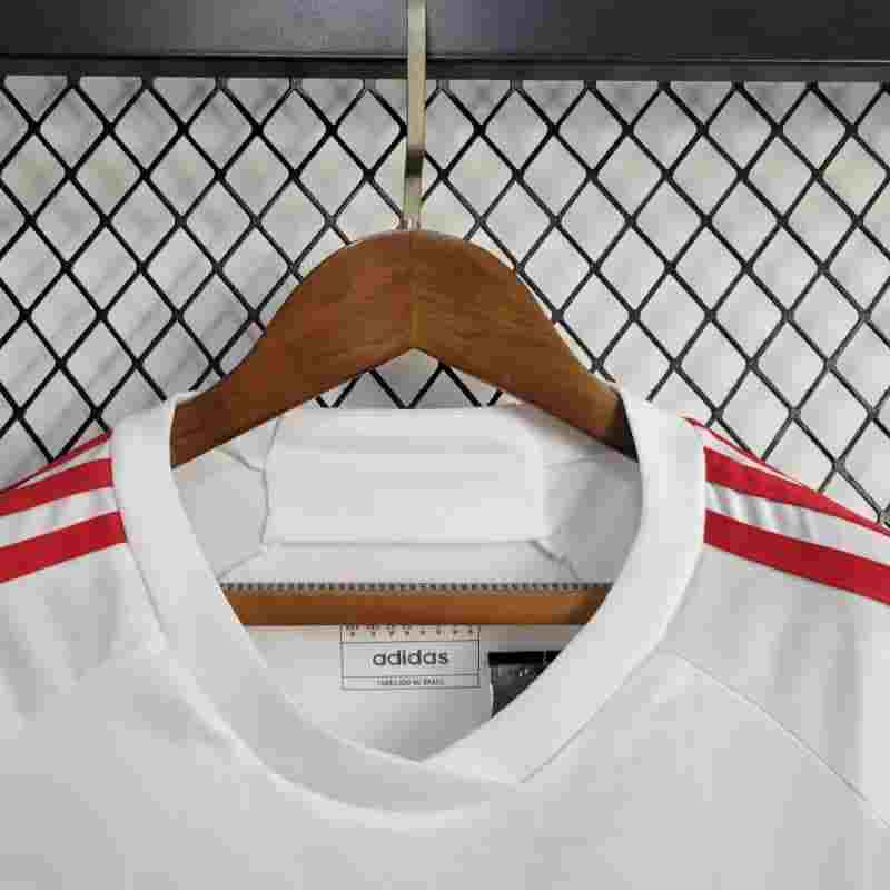 Feminina Flamengo 24∕25 Auswärts