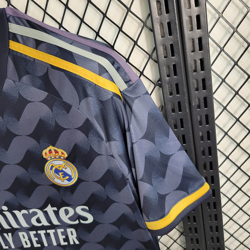 Trikot 23/24 Real Madrid II