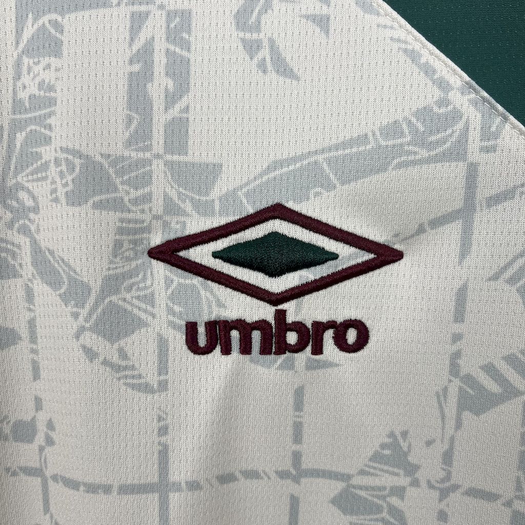 Trikot 24∕25 Fluminense Dritter
