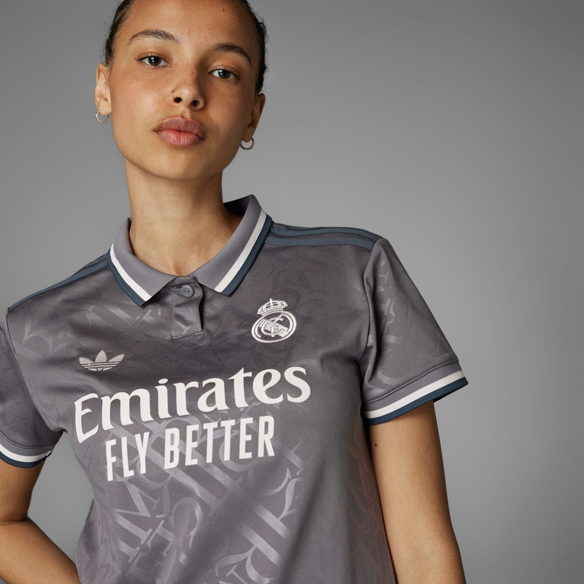 Trikotnummer 24/25 Real Madrid Frau - Ausweichtrikot