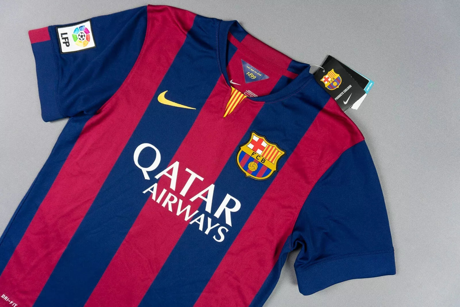 Trikot Suarez Barcelona 14-15 Legende