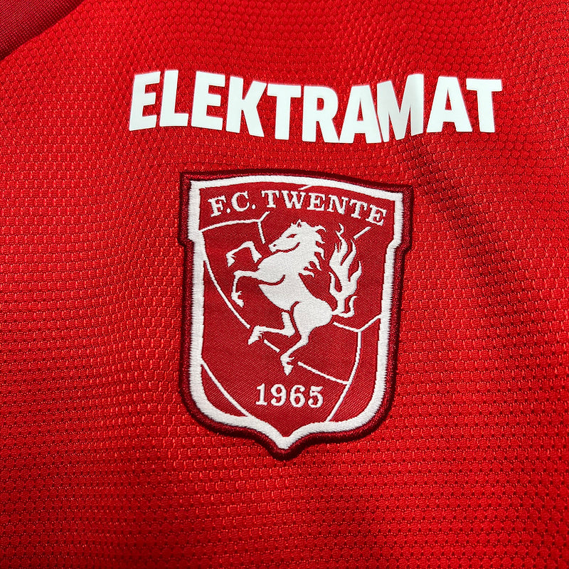 Trikot Twente 24/25 – Heim – Vermelha