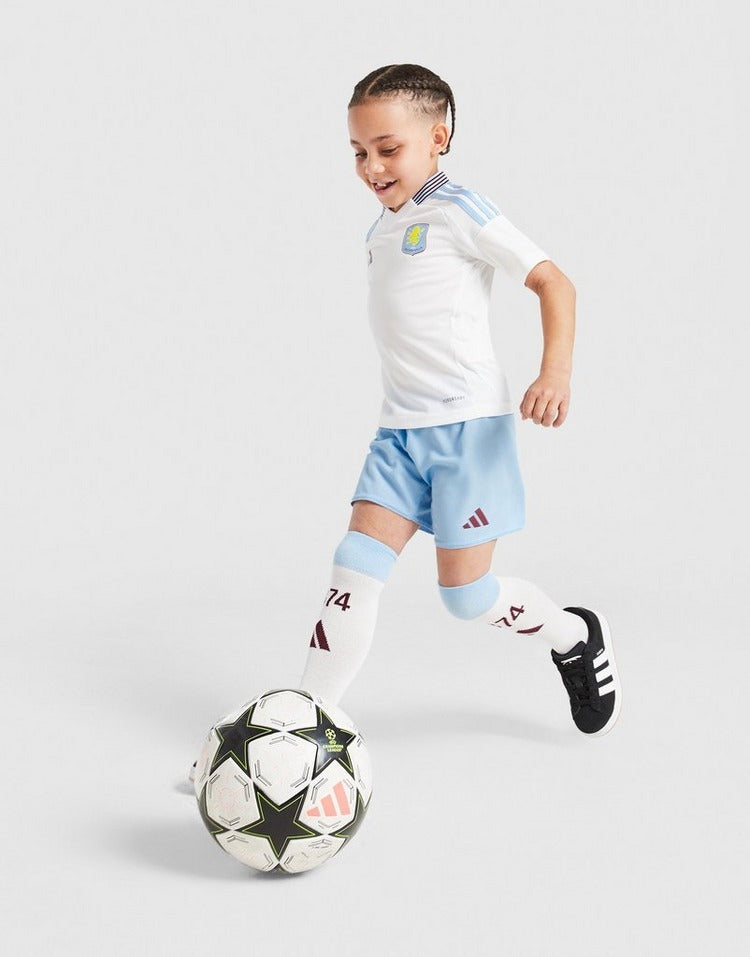 Kinder Aston Villa 24./25. Auswärts