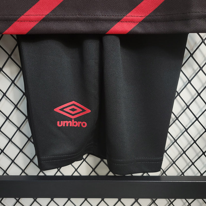 Kinder Athletico Paranaense l 2023∕24 Preto-Vermelho