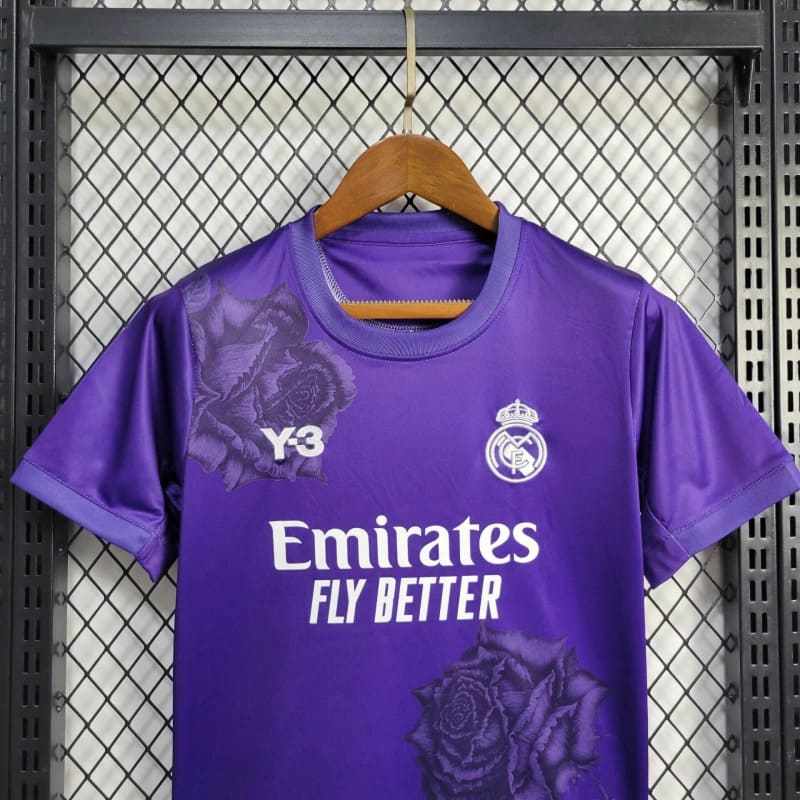 Real Madrid Kinder 2024/25 – Lila