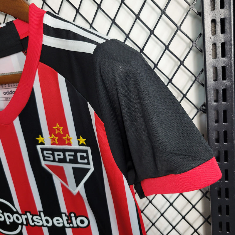 Kinder São Paulo II 2023∕24 Listrada