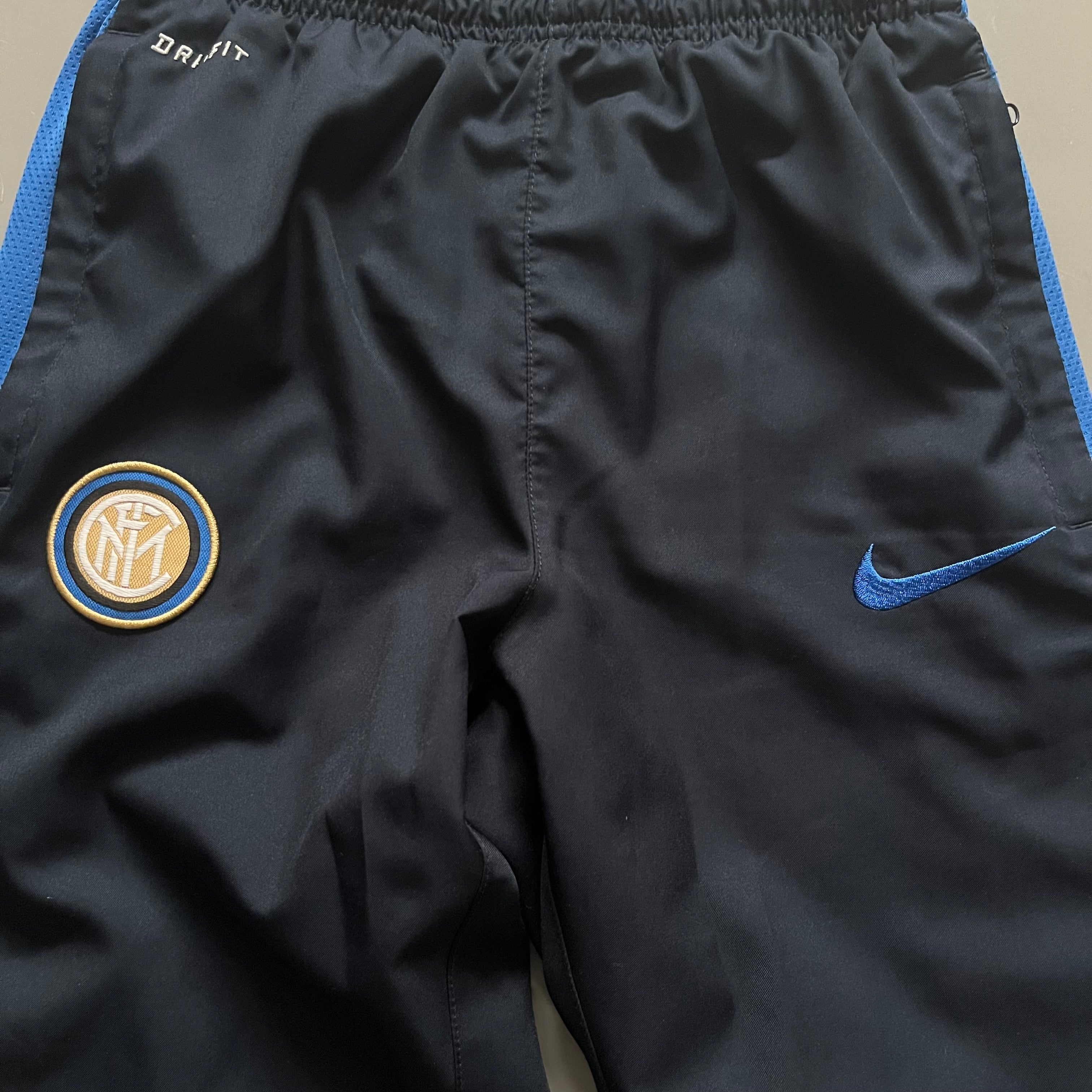 Nike x Inter Mailand Vintage Jacke 2018/19