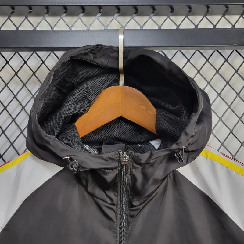Windjacke Bélgica 24/25 - Preto e Branco