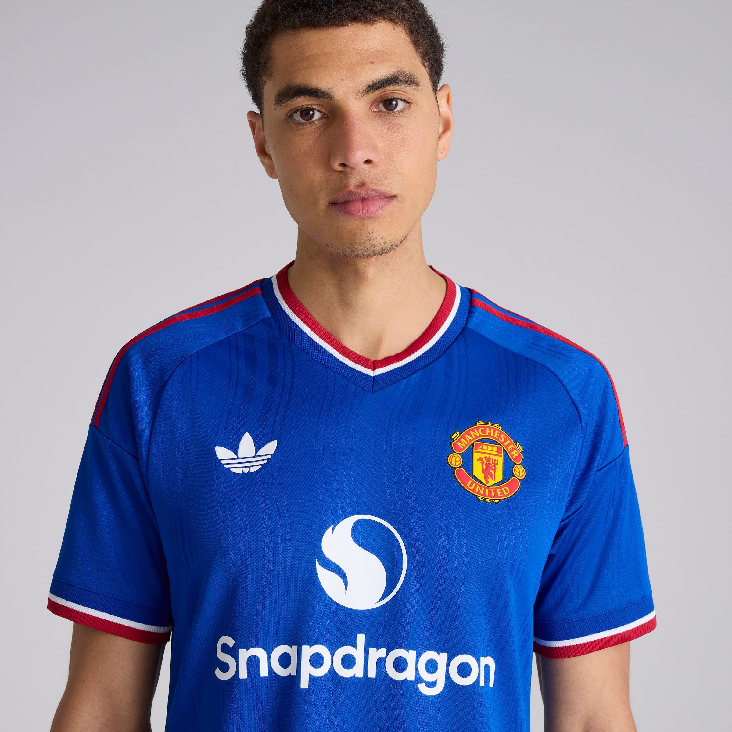 Jersey #CUNHA 10 Player Manchester United Away 26/27 (UCL)