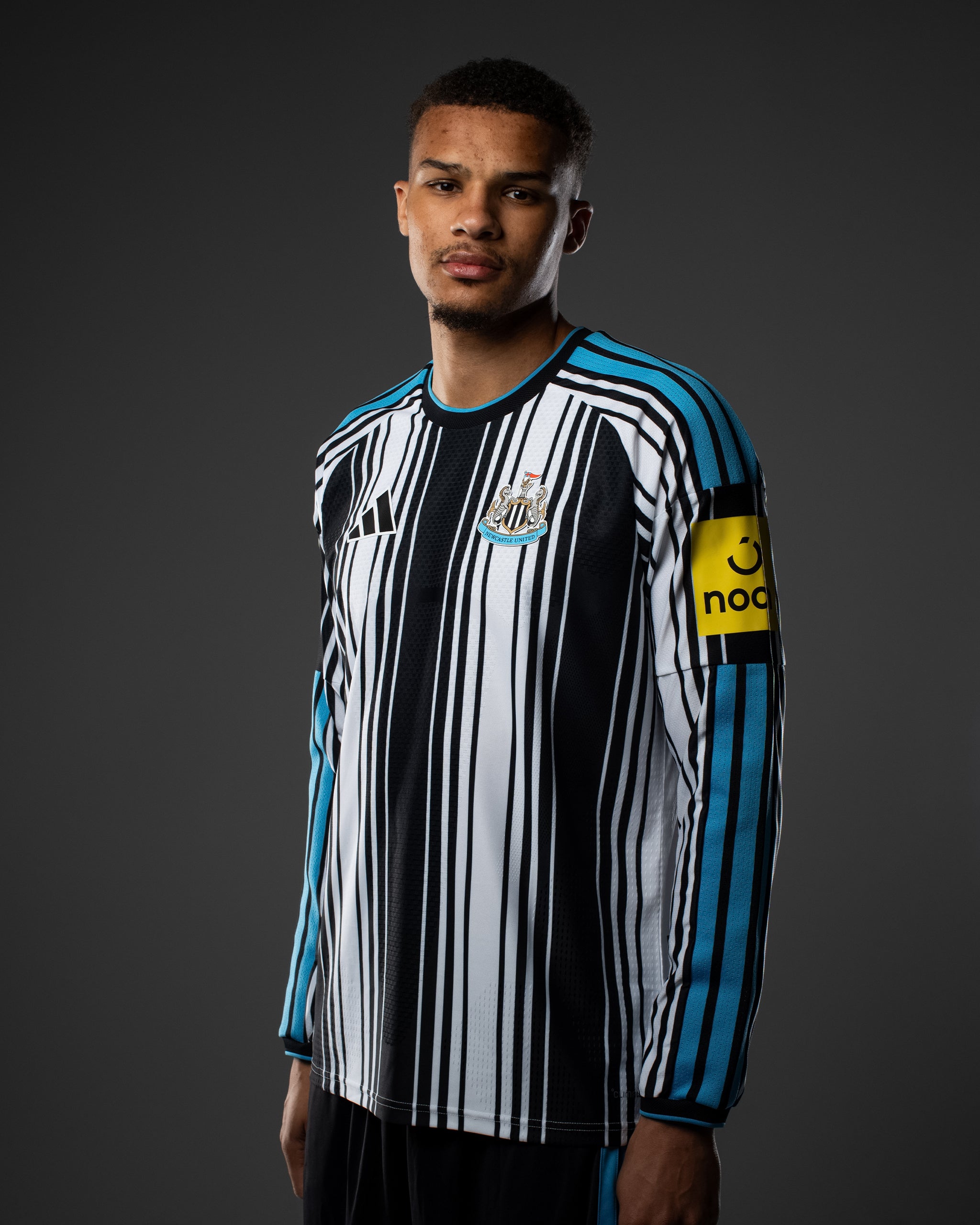 Jersey Newcastle Longsleeve Player Home 26/27