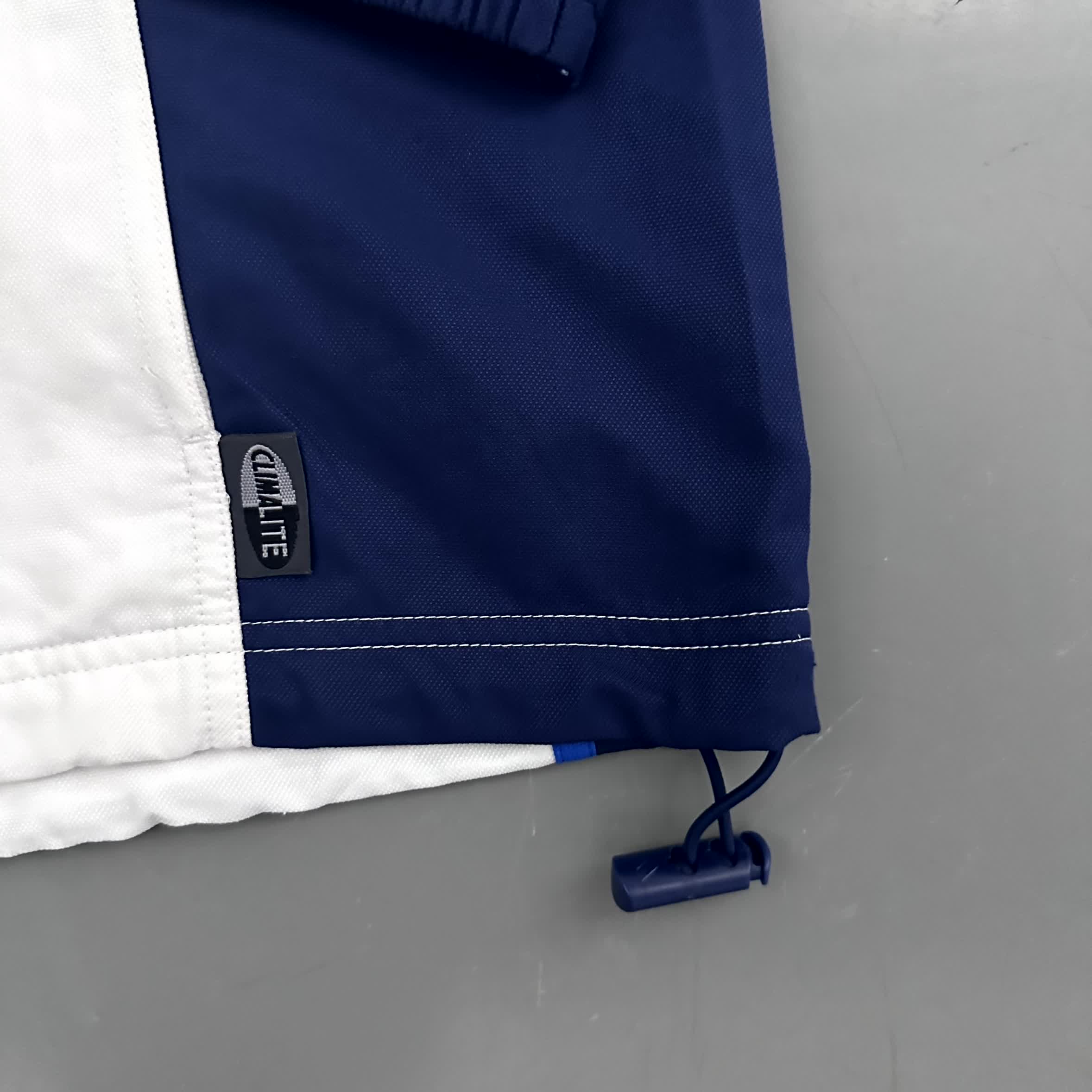 Adidas x Frankreich Vintage-Jacke 2010 