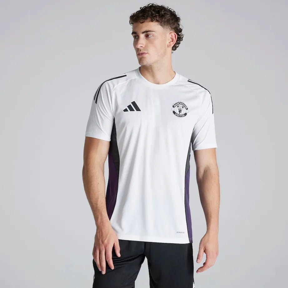 Manchester United Trikotwettbewerb 25/26 