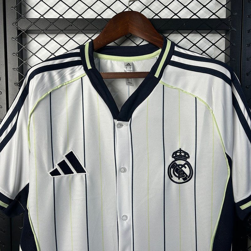 Real Madrid Trikot 25/26 US-Packung 