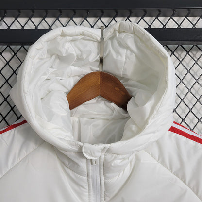 Internationale Pufferjacke - Branco 