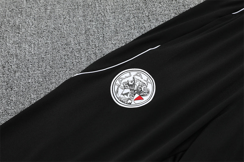 Trainingsanzug Ajax 25/26 Schwarz - Winter 