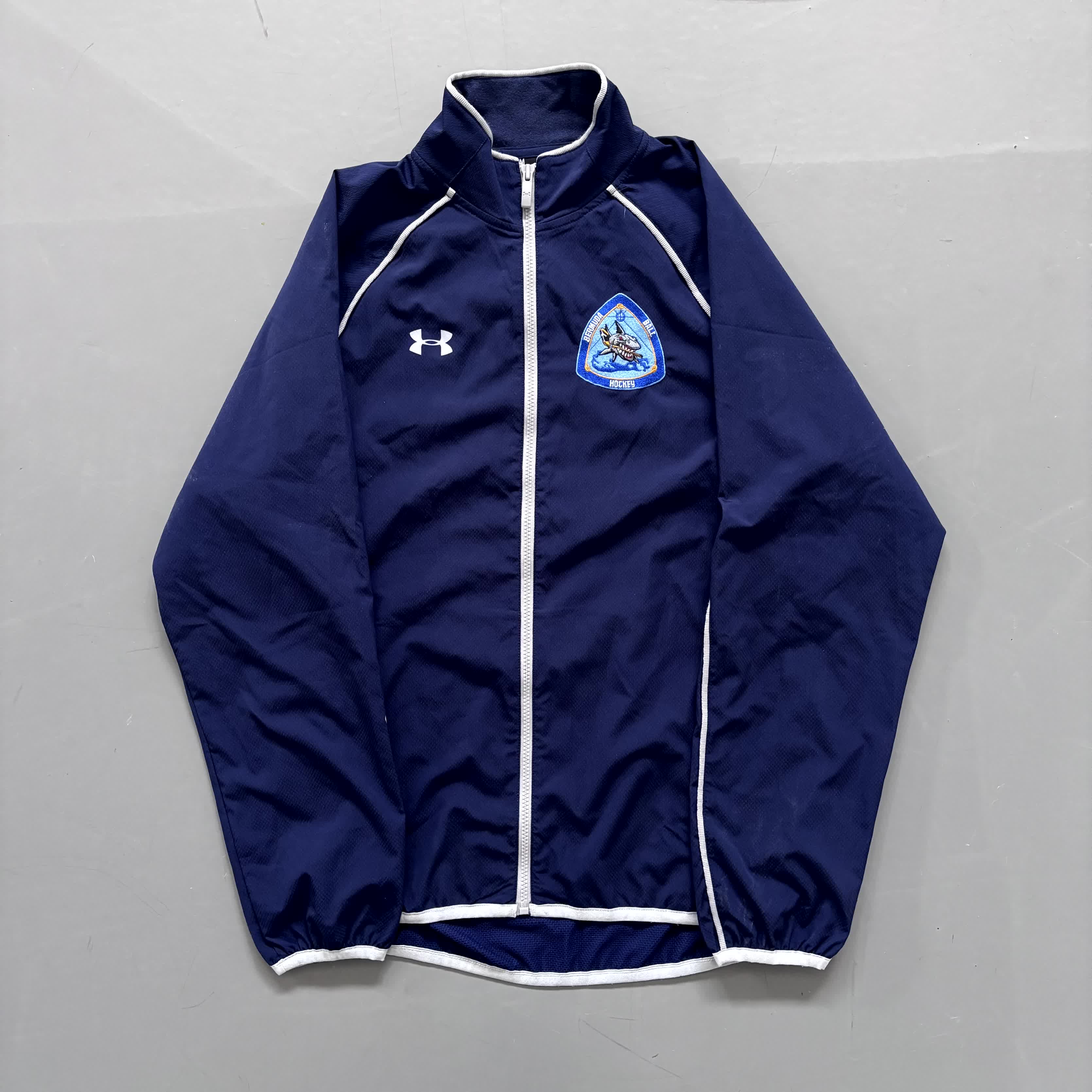 Under Armour x Bermuda Ball Hockey Vintage Jacke 