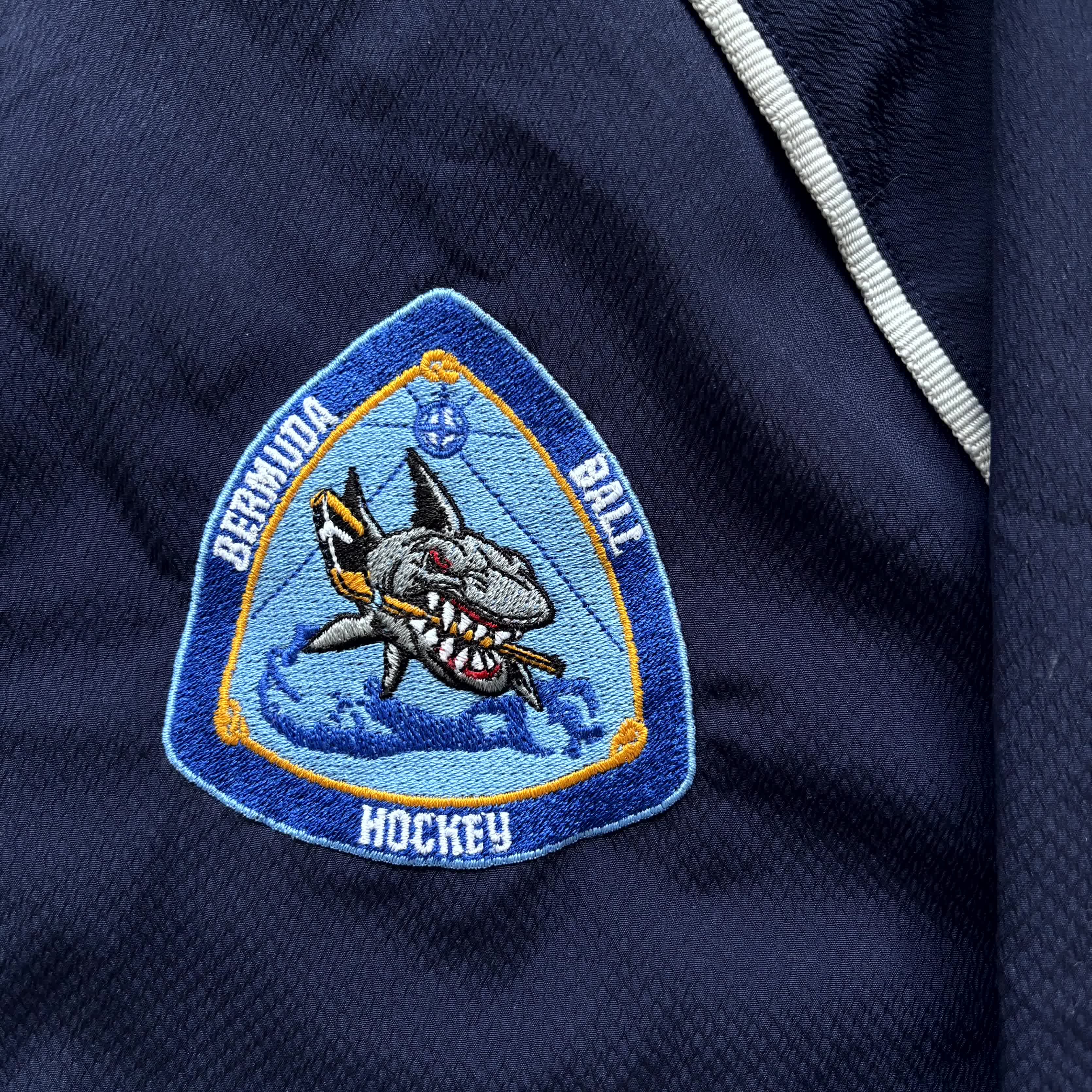 Under Armour x Bermuda Ball Hockey Vintage Jacke 