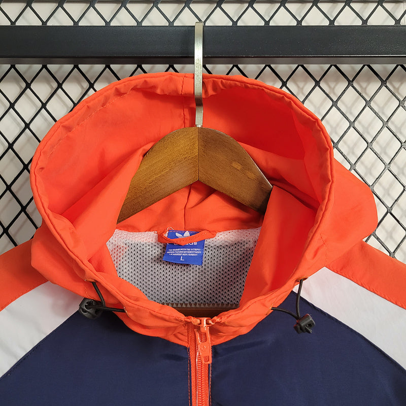 Windbreaker von Adidas 