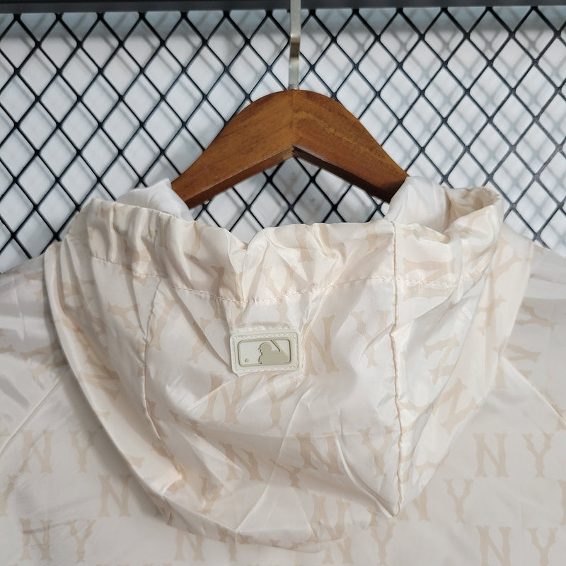 Windbreaker NY 